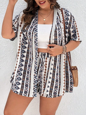 Conjunto Casual de Verão Plus Size com Camisa Listrada e Shorts - Isabella