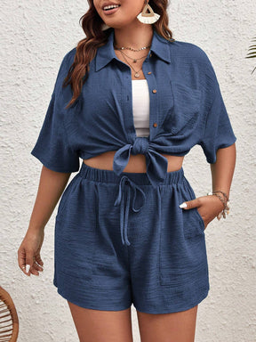 Conjunto Plus Size com Camisa de Manga Curta e Shorts - Gabriela