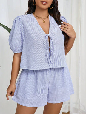 Conjunto Plus Size Listrado de Verão com Camisa e Shorts - Beatriz