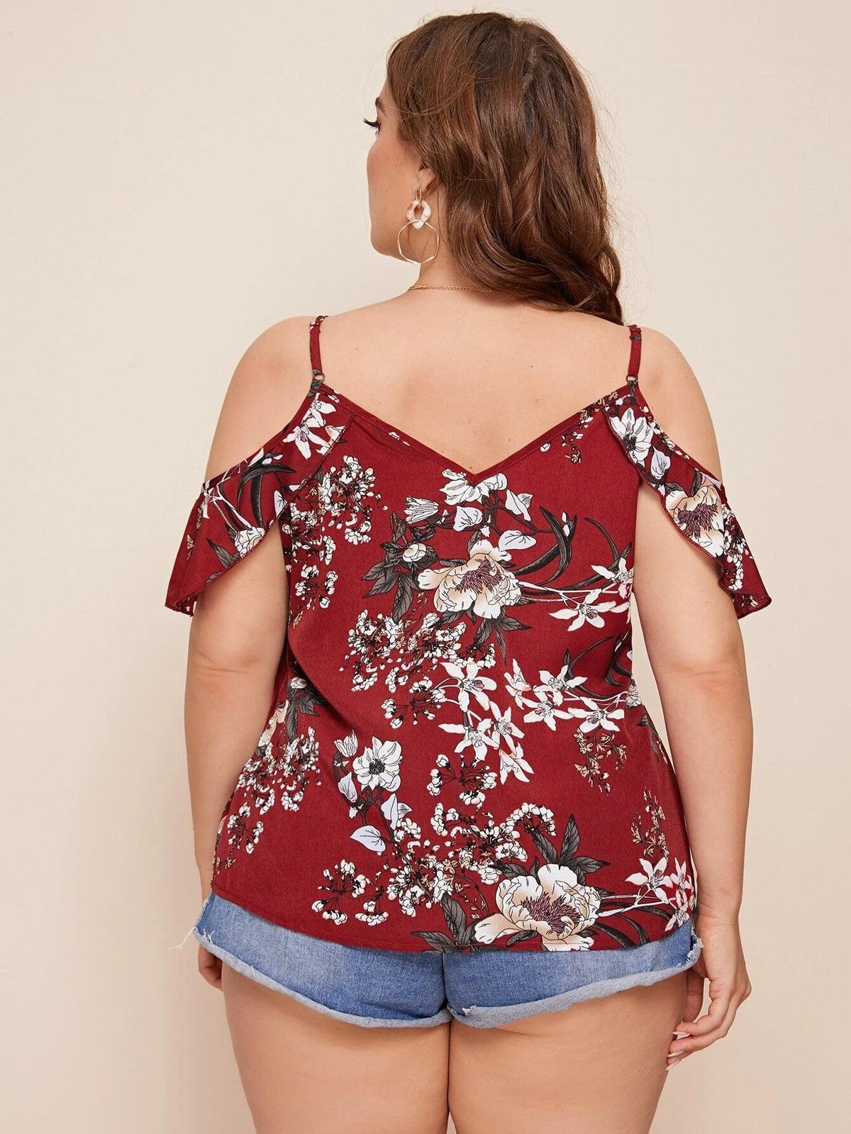 Blusa Classic Floral Plus Size. - tassiniSKU_1713793845290_284tassinitassini(A027)1713793845290/213Blusa Classic Floral VermelhoGcamisa feminina, blusas plus size feminina, blusas plus size, blusas femininas, blusa social feminina, blusa feminina plus size, blusa branca feminina,