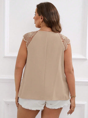 Blusa Detalhe Ombro a Ombro Plus Size - tassiniSKU_1713793383982_898tassinitassini(A032)1713793383982/349Blusa Detalhe Ombro a Ombro BegeGcamisa feminina, blusas plus size feminina, blusas plus size, blusas femininas, blusa social feminina, blusa feminina plus size, blusa branca feminina,