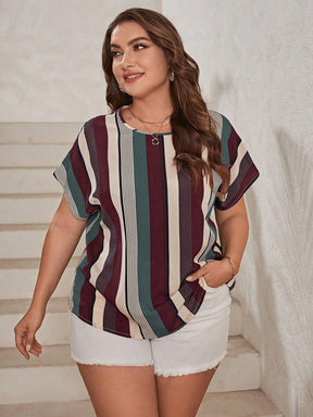 Blusa Listrada Plus Size - tassinitassinitassini(A030)Blusa Listrada VinhoGcamisa feminina, blusas plus size feminina, blusas plus size, blusas femininas, blusa social feminina, blusa feminina plus size, blusa branca feminina,