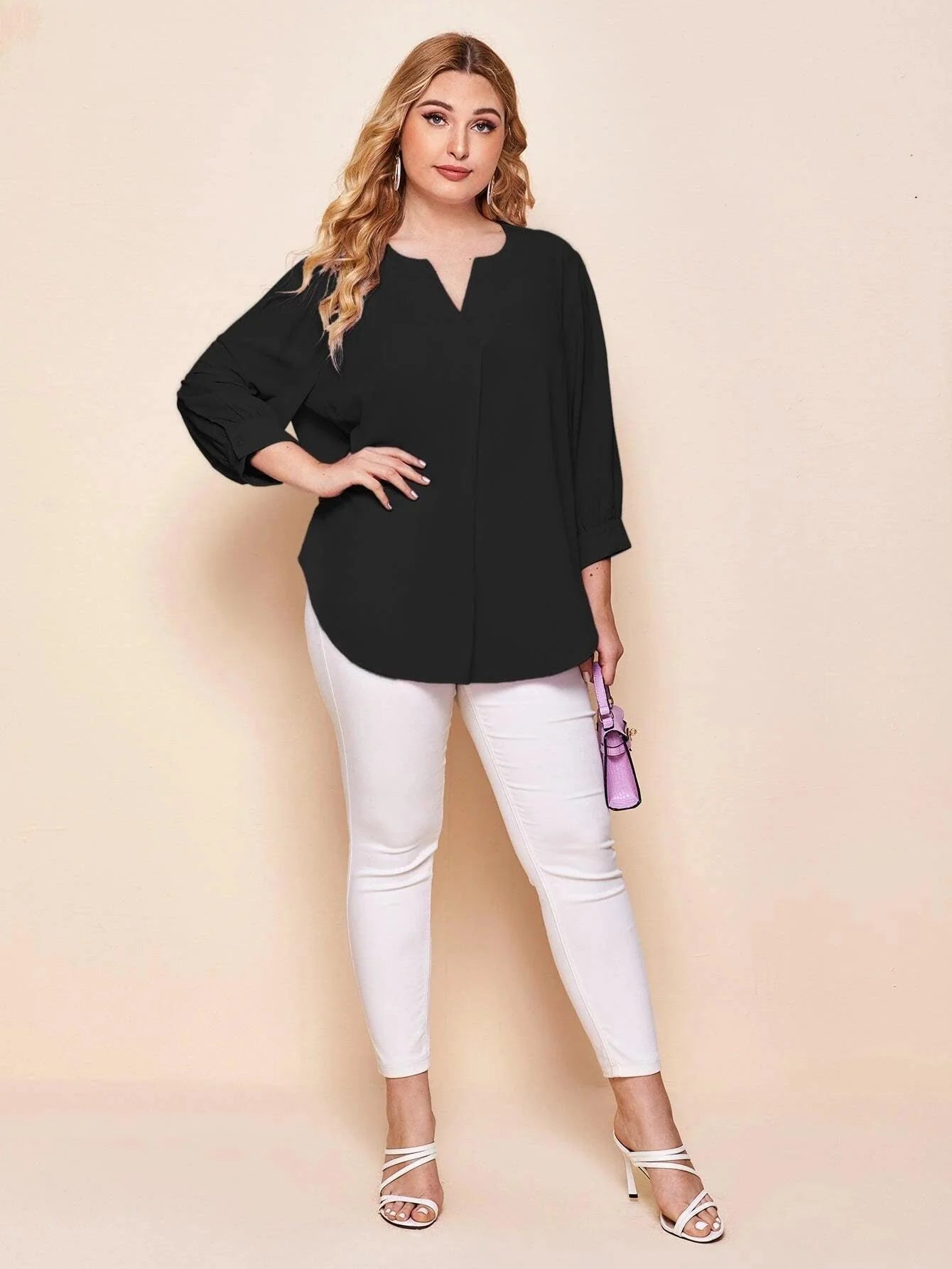 Blusa Social Lisa Plus Size - tassiniSKU_1713793742742_92tassinitassini(A033)1713793742742/920Blusa Social Lisa PretoGcamisa feminina, blusas plus size feminina, blusas plus size, blusas femininas, blusa social feminina, blusa feminina plus size, blusa branca feminina,