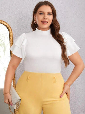 Camiseta Classica Plus Size - tassiniSKU_1713534988495_765tassinitassini1713534988495/158Camiseta Classica BrancoGcamisetas plus size feminina, camisas femininas plus size, camiseta social, camiseta básica feminina plus size, blusa manga curta plus size, camisa feminina plus, camisa feminina plus size manga curta, camiseta de manga longa,