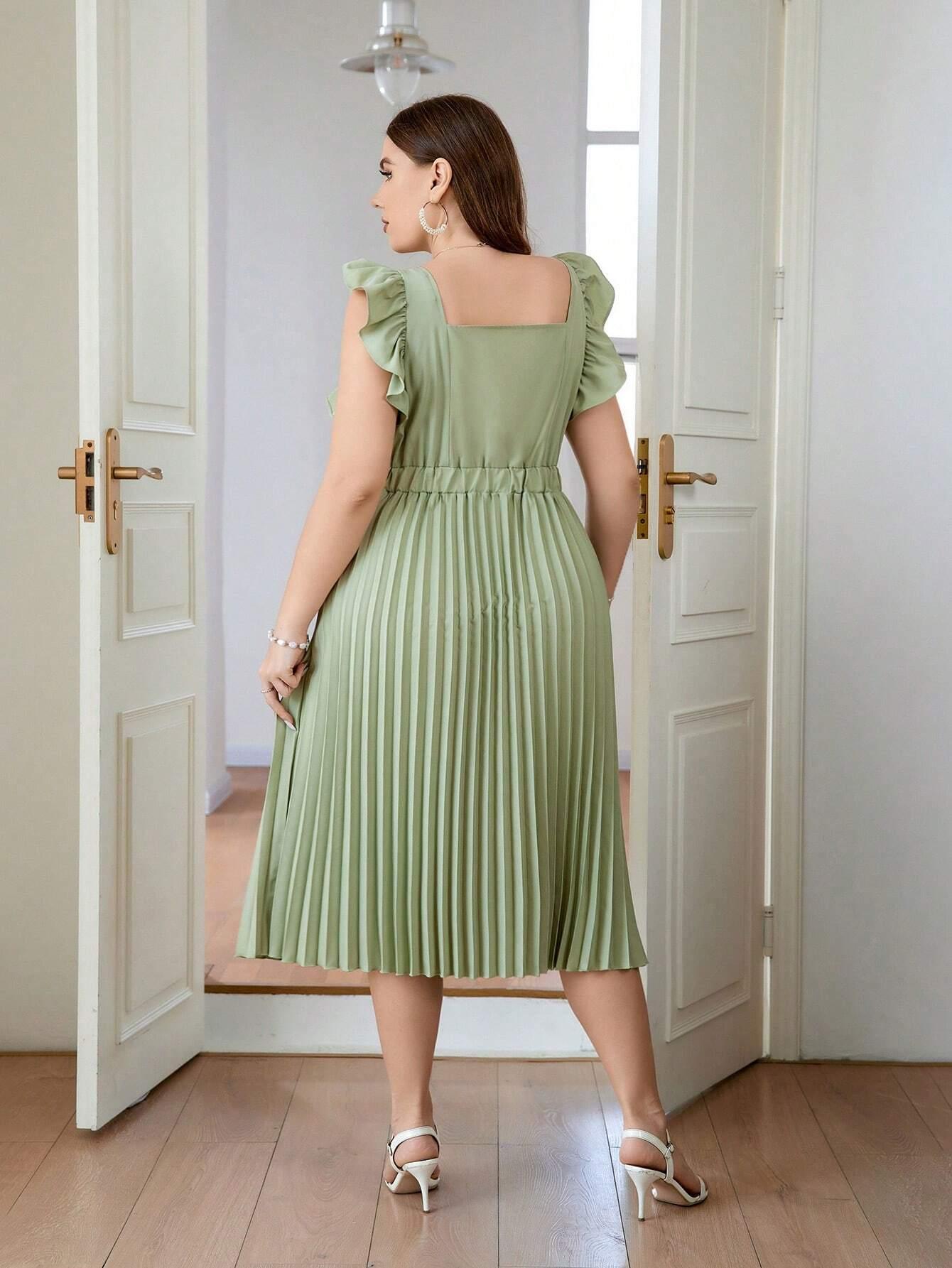 Vestido Longo Elegante Plus Size - tassiniSKU_1713487296866_440tassinitassini(A053)1713487296866/817Vestido Longo Elegante Verde MilitarGvestidos plus size para o dia a dia, vestidos plus size, vestido social plus size, vestido preto plus size, vestido plus size soltinho, vestido plus size midi, vestido plus size longo, vestido midi plus size, moda festa plus siz,